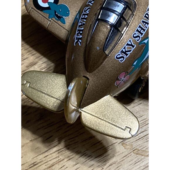 Sky Shark Propeller Plane Toysmith Gold Pull Back Toy - Picture 4 of 7
